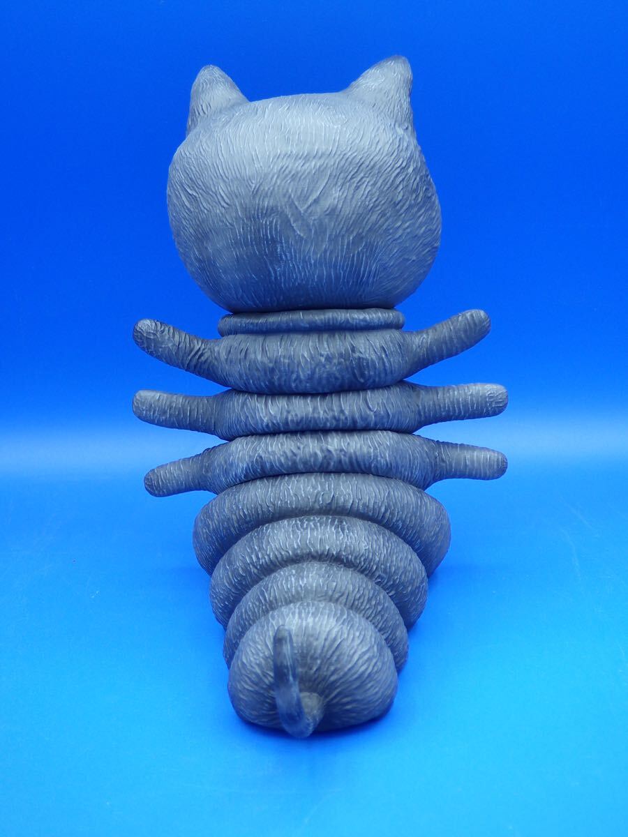 3A × CASEY WELDON KITTY PILLAR THE CHARTREUX ThreeA キティピラー シャルトリュー 灰色 - 一般 3A × CASEY WELDON KITTY PILLAR THE CHARTREUX ThreeA キティピラー シャルトリュー 灰色 - 一般