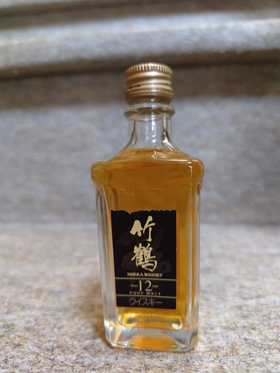 古酒 竹鶴12年 ピュアモルト ウイスキー 角瓶  ミニボトル 40% 50ml キャップややへこみあり