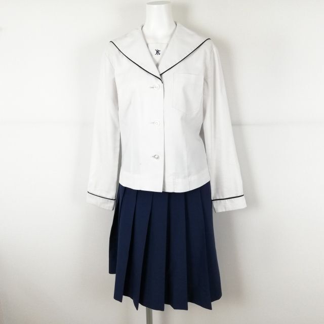 1円 セーラー服 スカート 上下2点セット 中間服 青1本線 女子 学生服 熊本北高校 白 制服 中古 ランクC EY8727の画像1