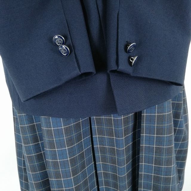 1円 ブレザー チェックスカート リボン 上下4点セット M 冬物 女子 学生服 京都大谷中学高校 紺 制服 中古 ランクB NA1641の画像3