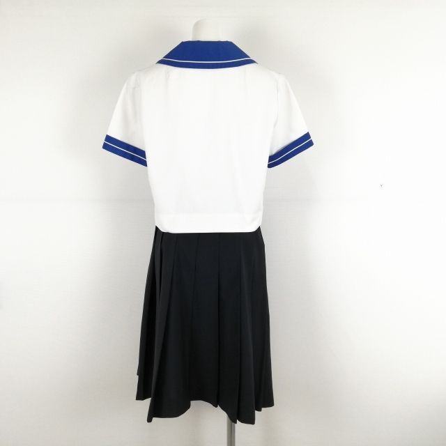 1 иен матроска юбка верх и низ 2 позиций комплект лето предмет белый 1 шт. линия женщина школьная форма Kumamoto . штук . средний . белый форма б/у разряд C NA1225