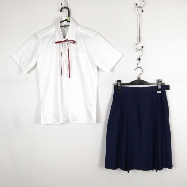 1円 ブラウス スカート 紐タイ 上下3点セット 155 夏物 女子 学生服 中学 高校 白 制服 中古 ランク:B EY5284の画像1