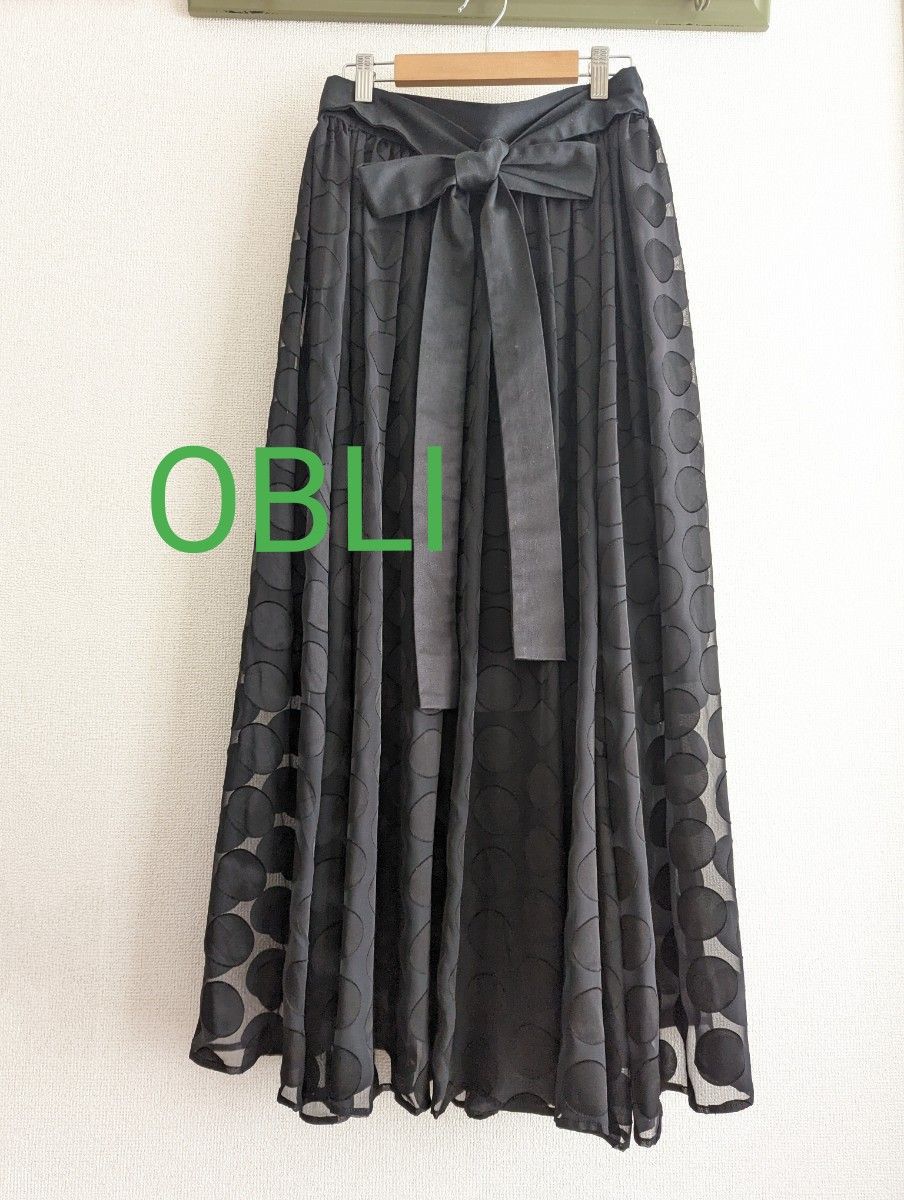 【良品】OBLI ドット柄　黒シースルー　ロングフレアースカート