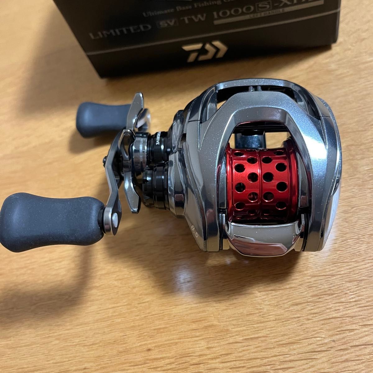 新品 ダイワ スティーズリミテッド 1000 XHL KTF KAHEN DAIWA バーサタイルフィネススプールVer.2