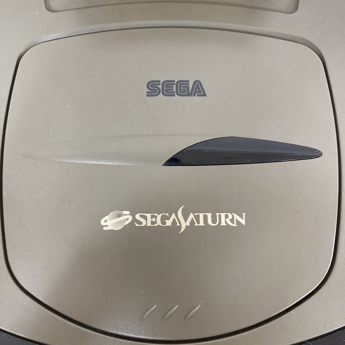 SEGA SATUセガサターン 本体 No.HST-310 コントローラー付き ソフト スポーツ レーシング スポーツ 帯付き デレビゲーム まとめ 4 カ 5586の画像2