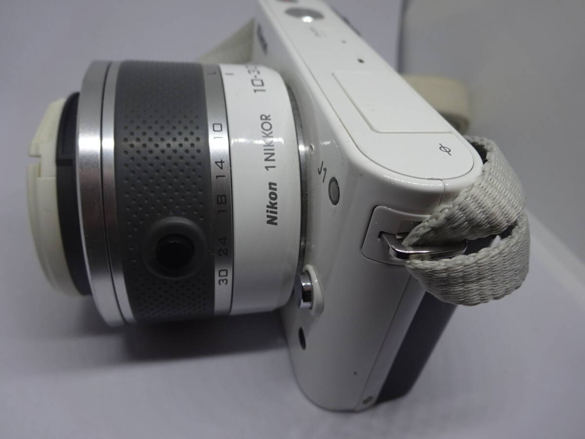 Nikon 1 J1 10-30mm 1:3.5-5.6 ミラーレス一眼デジタルカメラ　ジャンク