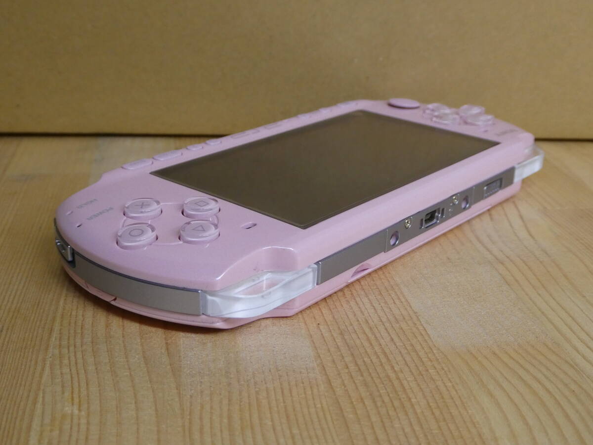 【動作確認バッテリー無】PSP-3000 ピンク キティちゃんケース付き SONY_画像4