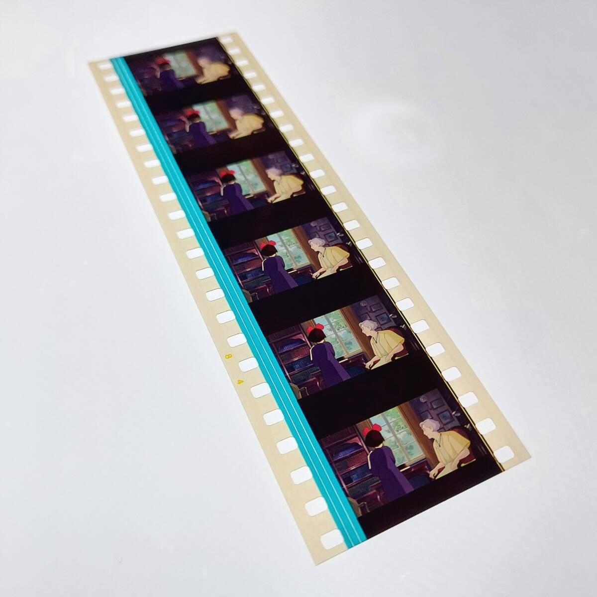 ◆魔女の宅急便◆35mm映画フィルム　6コマ【227】◆スタジオジブリ◆　[Kiki's Delivery Service][Studio Ghibli]_画像2