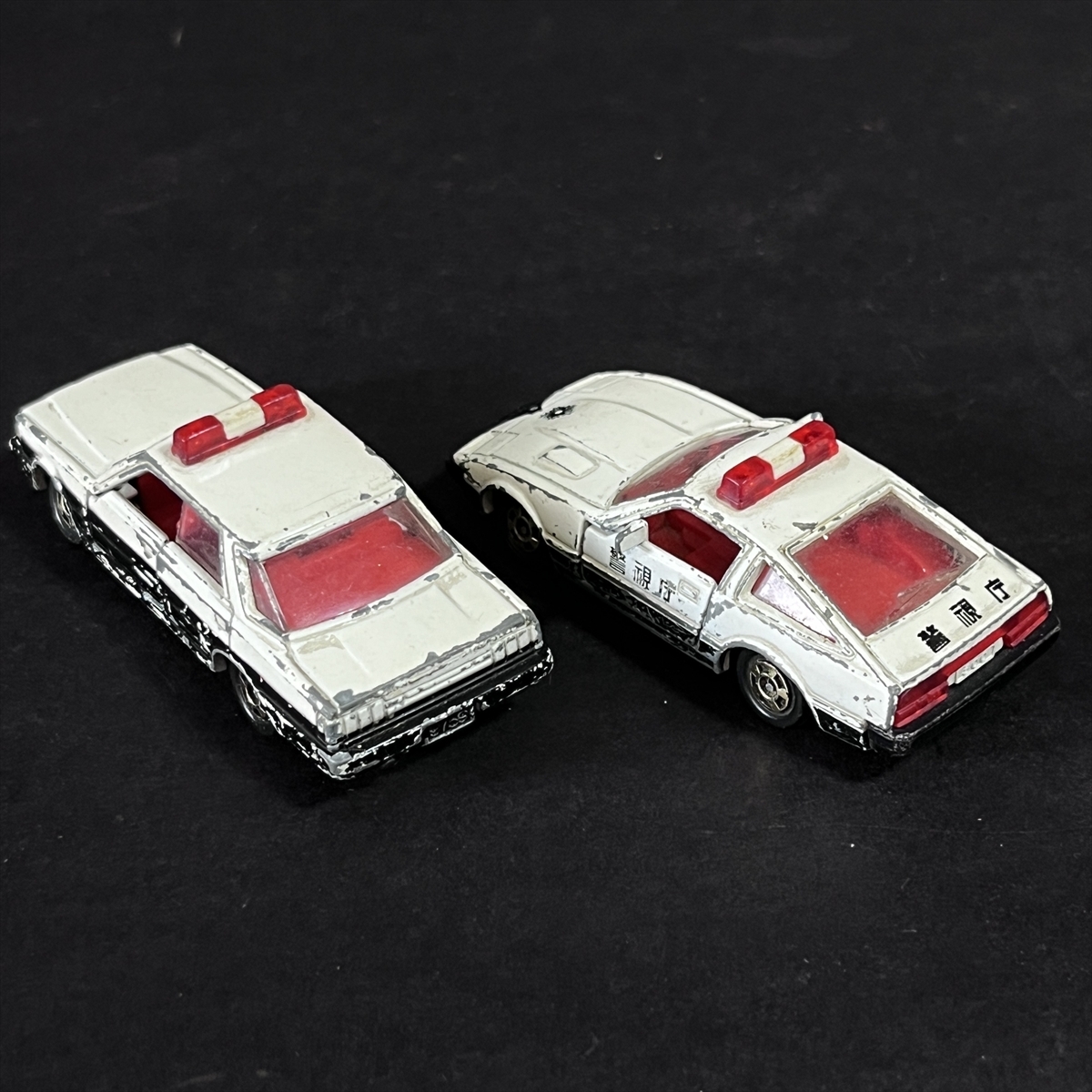 ◆ TOMICA トミカ No.13 NISSAN セドリック 4ドア パトカー と No.15 フェアレディＺ 300ZX パトカー ◆_画像4