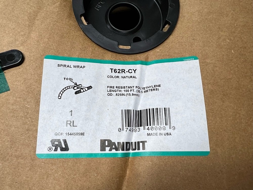 パンドウイット(PANDUIT) T62R-CY スパイラルラッピング 難燃性ポリエチレン (UL94V-2) 白 30.48m 屋内用_画像2