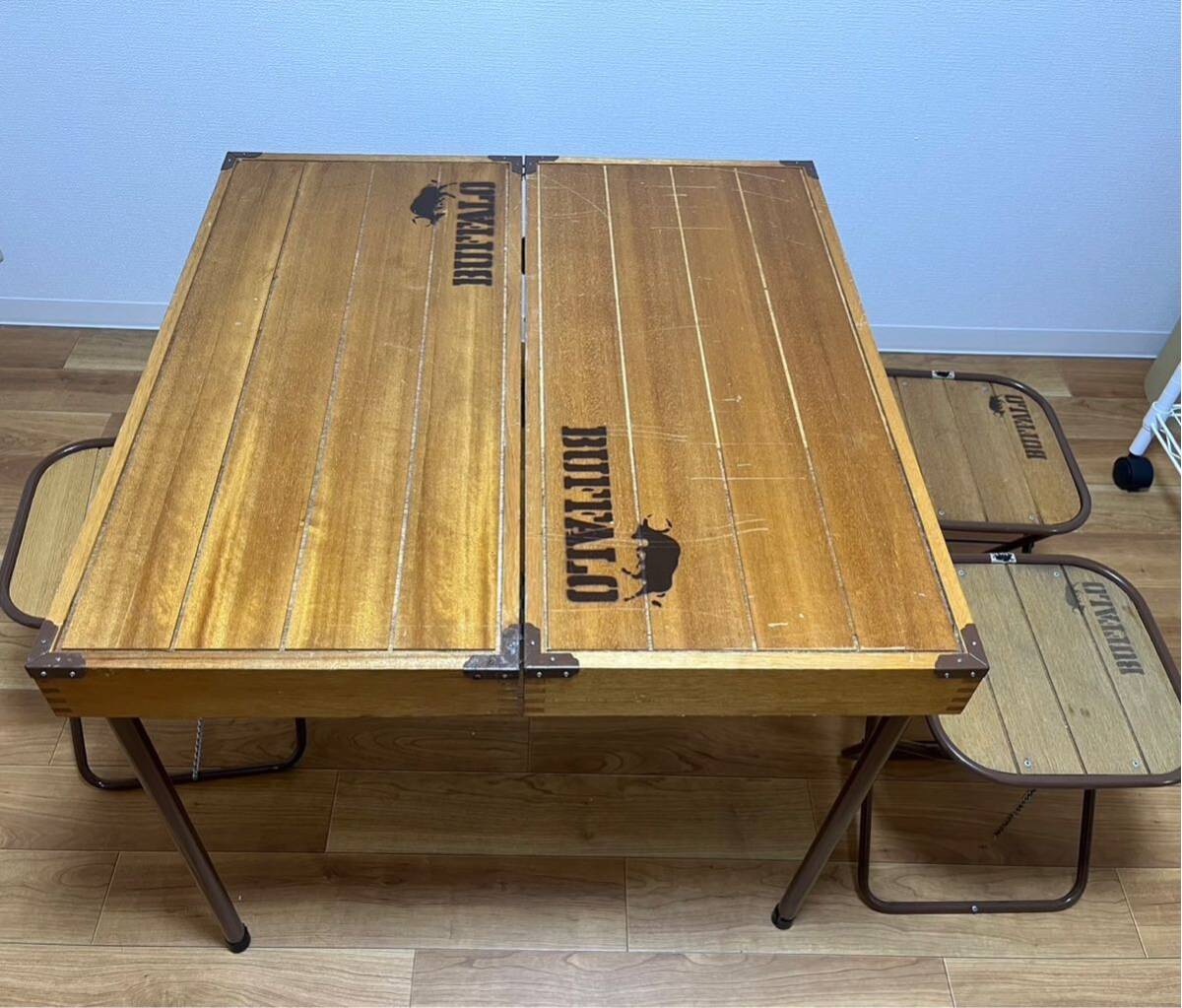 TA-667☆140サイズ☆ テーブルチェアセット BUFFALO バッファロー 折り畳み式 キャンプ用品 アウトドア 木製 レトロ アンティーク 3脚の画像1