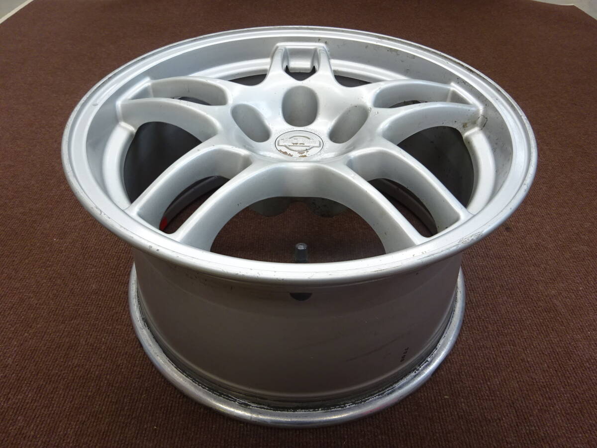 A-12　日産　３３ＧＴ－R　純正　17×9J ET30 PCD114.3 5H 1本　極太　鍛造　Racing sports car　ドリ車　等に是非　ジャンク品　！_画像2