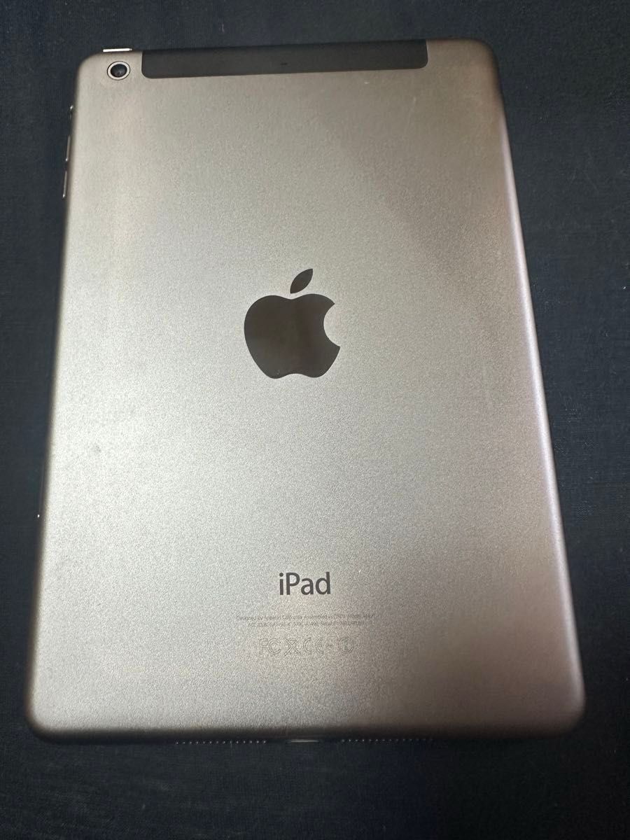 iPad mini 2  アップル Wi-Fiモデル 
