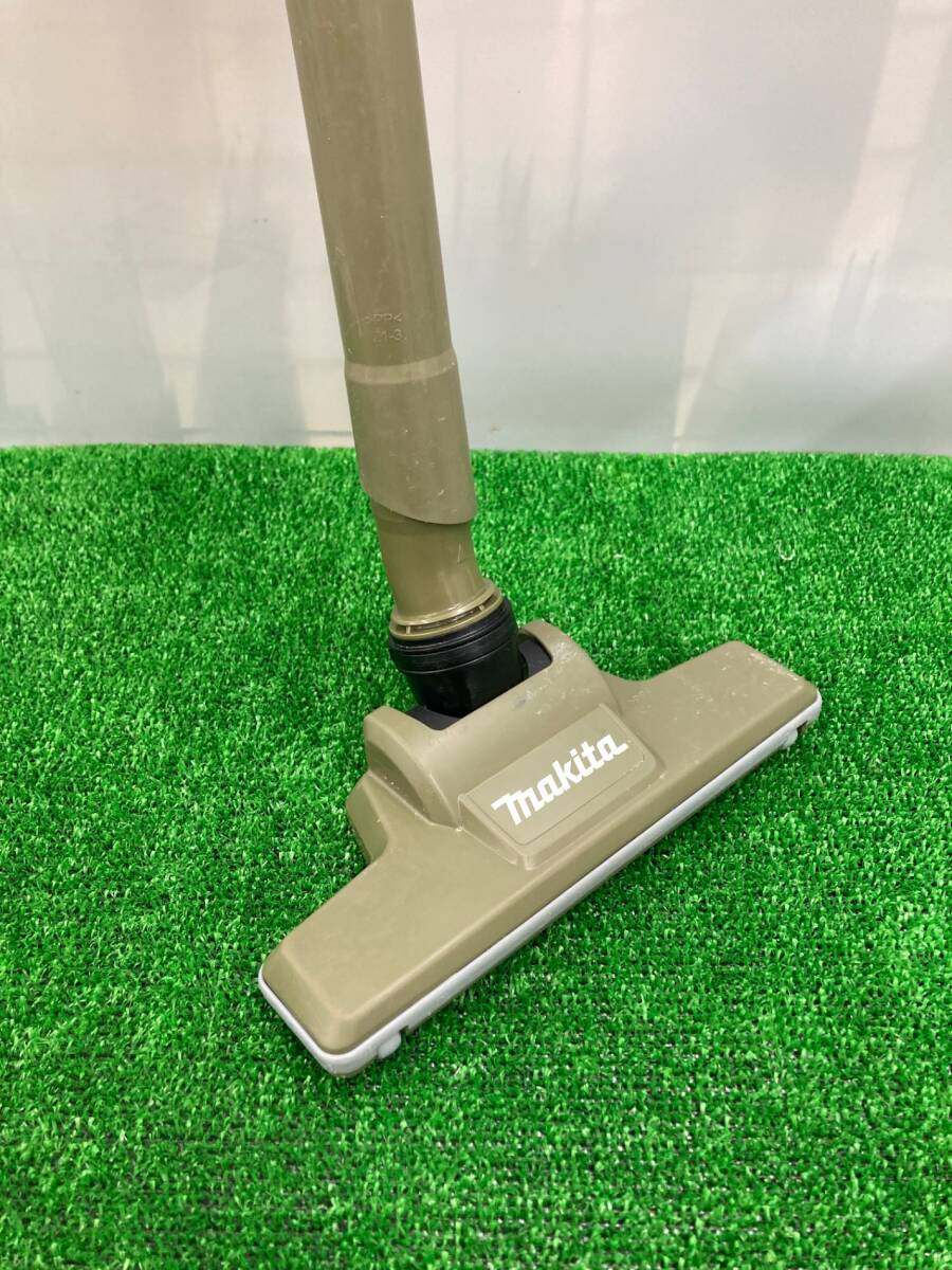 【中古品】★makita(マキタ) 18v充電式クリーナ ワンタッチスイッチサイクロン仕様 オリーブ(本体のみ) CL286FDZO IT2GKUHQQB9Vの画像5