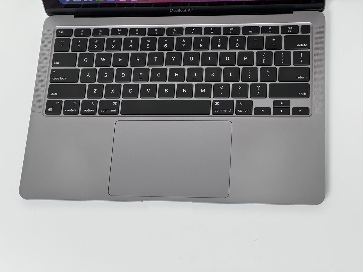 Macbook Air M1 2020 スペースグレイ