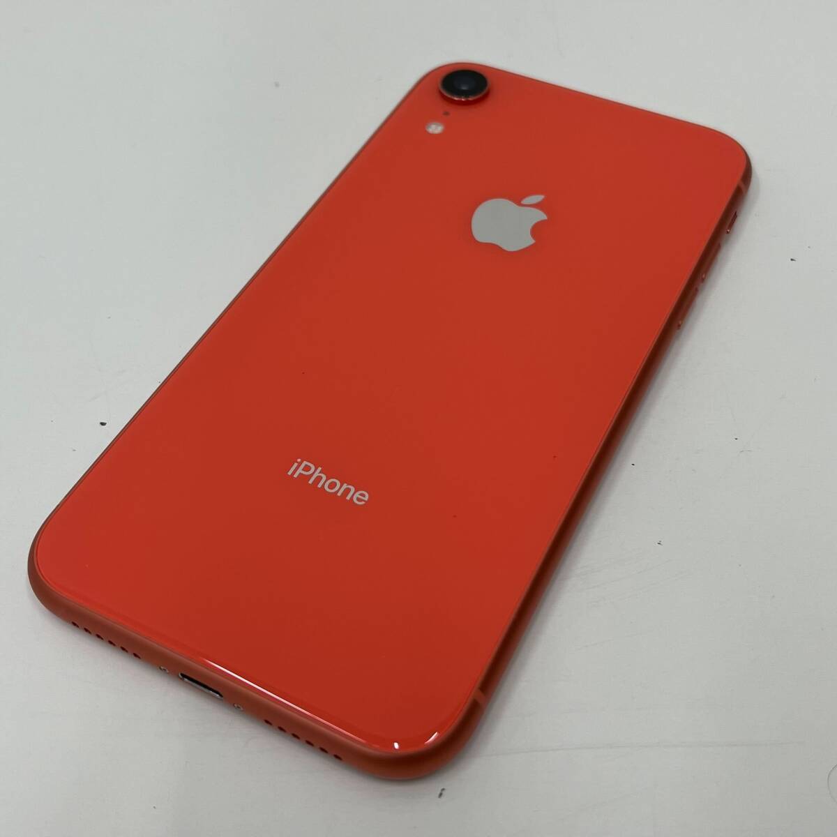 ☆中古品☆ Apple iPhone XR アップル アイフォン 64GB MT0A2J/A スマートフォン コーラル SIMフリー 判定○ 箱有 【6361】の画像3