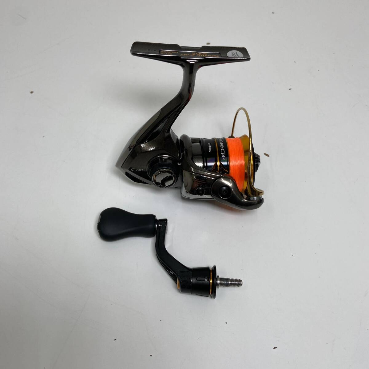 ☆中古 美品☆ シマノ スピニングリール ソアレ C14＋ 500S SoaRe SHIMANO フィッシング 釣り具 釣具 5SF09A005 HAGANE 箱有り 【6384】の画像2