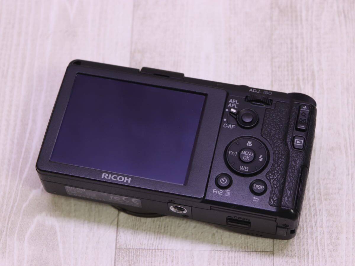 RICOH GR ・3.0型・約1620万画素・コンパクトデジタルカメラの画像6