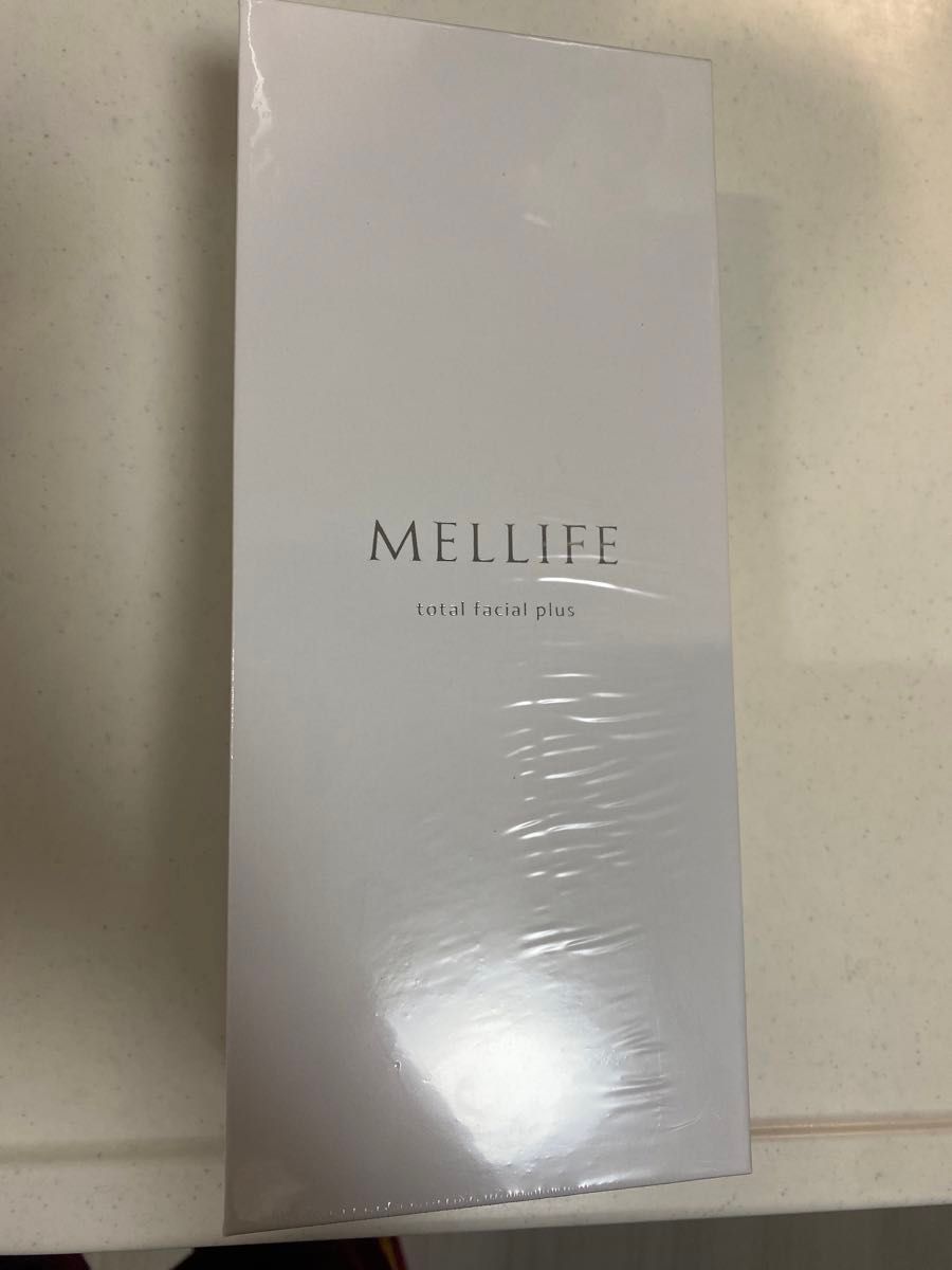 美顔器　MELLIFE　メリフ　トータルフェイシャルプラス 