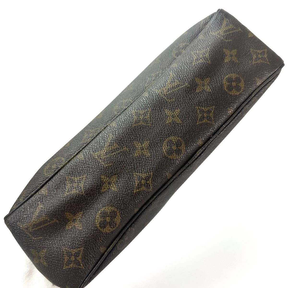 Louis Vuitton ルイヴィトン トゥルーストワレット28 モノグラム　Trousse Tolete   クラッチバッグ