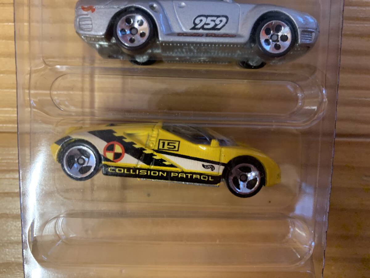 H-70 Hot Wheels GIFT PACK CRISS CROSS CRASHの画像5