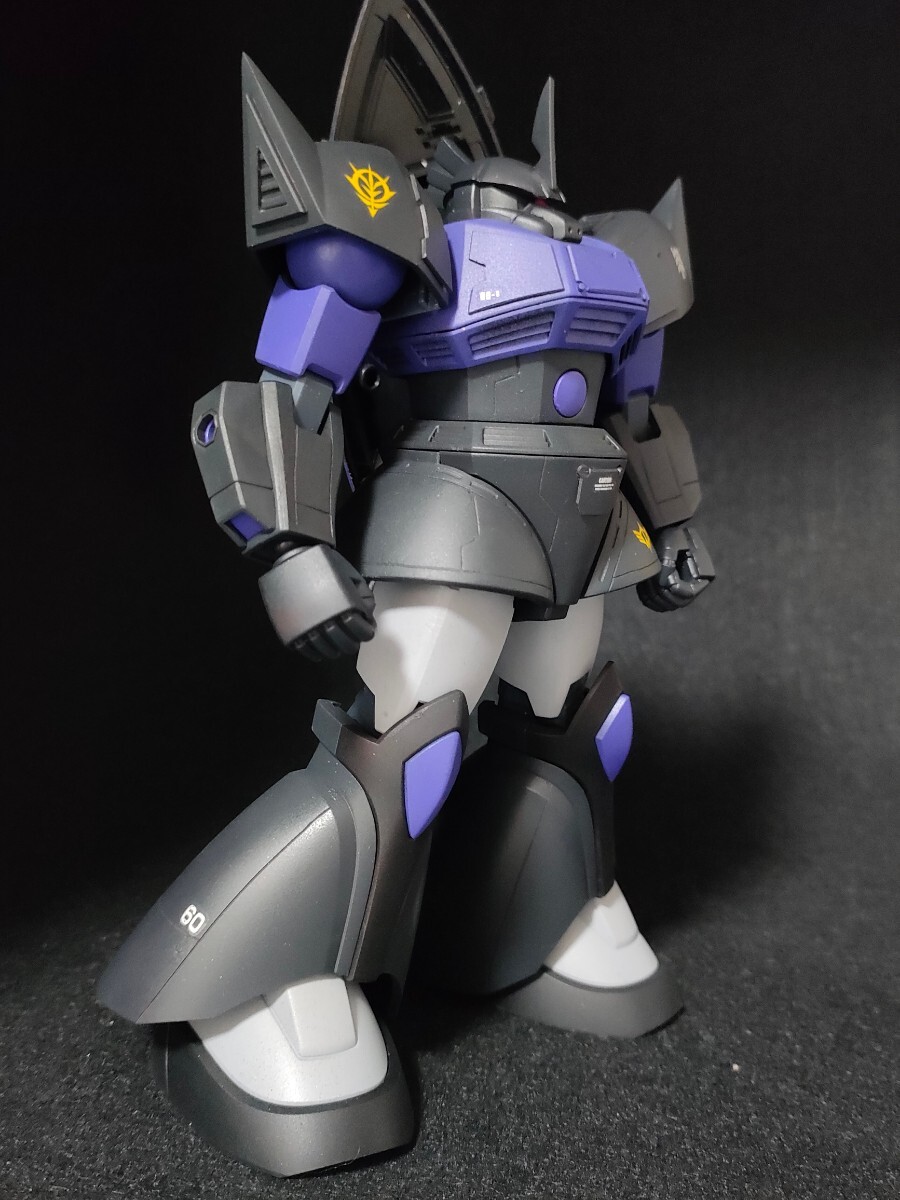 HGUC 1/144 ゲルググ　黒い三連星カラー　改修・塗装済完成品【送料無料】_画像3