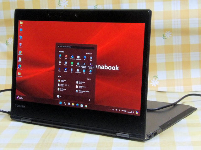 ■良品 dynabook フルHD 2in1 コンバーチブル V72/B Core i5-7200U 8GBメモリ 256GB-SSD Win11最新■_画像2