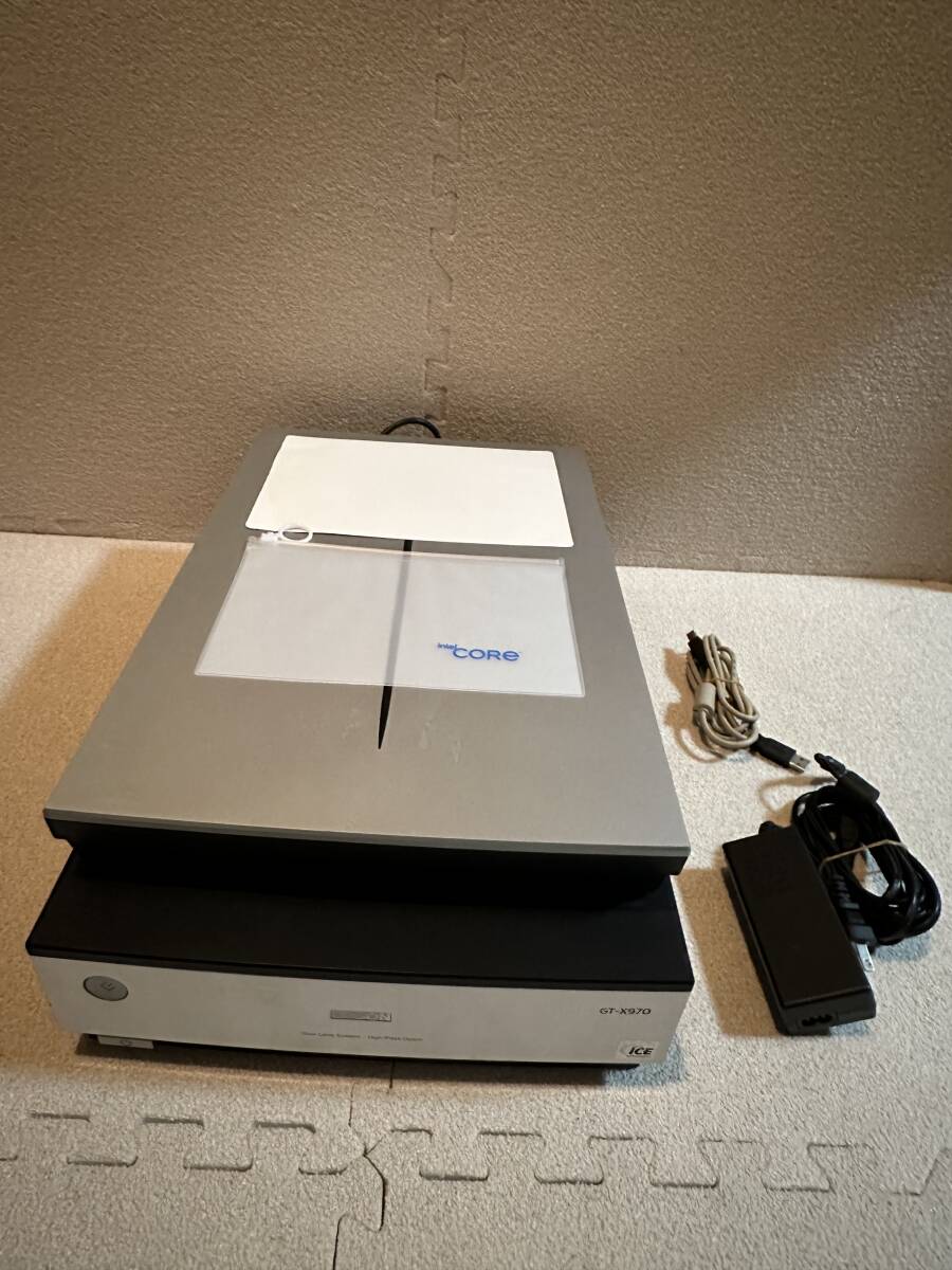 EPSON Epson GT-X970 flatbed scanner -