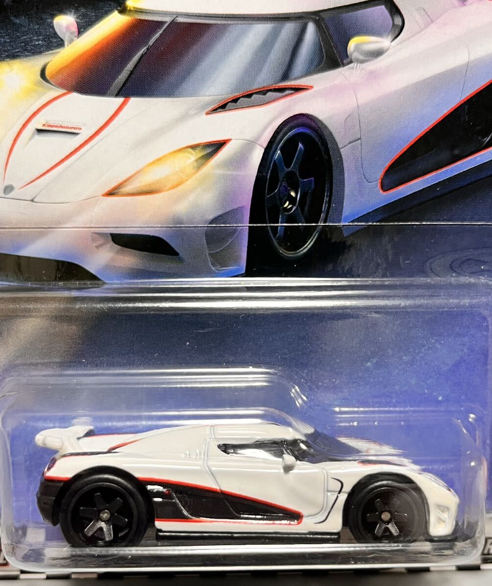 ホットウィール ブールバード ケーニグセグ アゲーラ R KOENIGSEGG AGERA R ホワイトの画像1