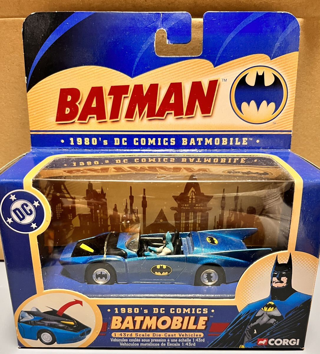 コーギー 1/43 バットマン 1980 バットモービル BATMOBILEの画像1