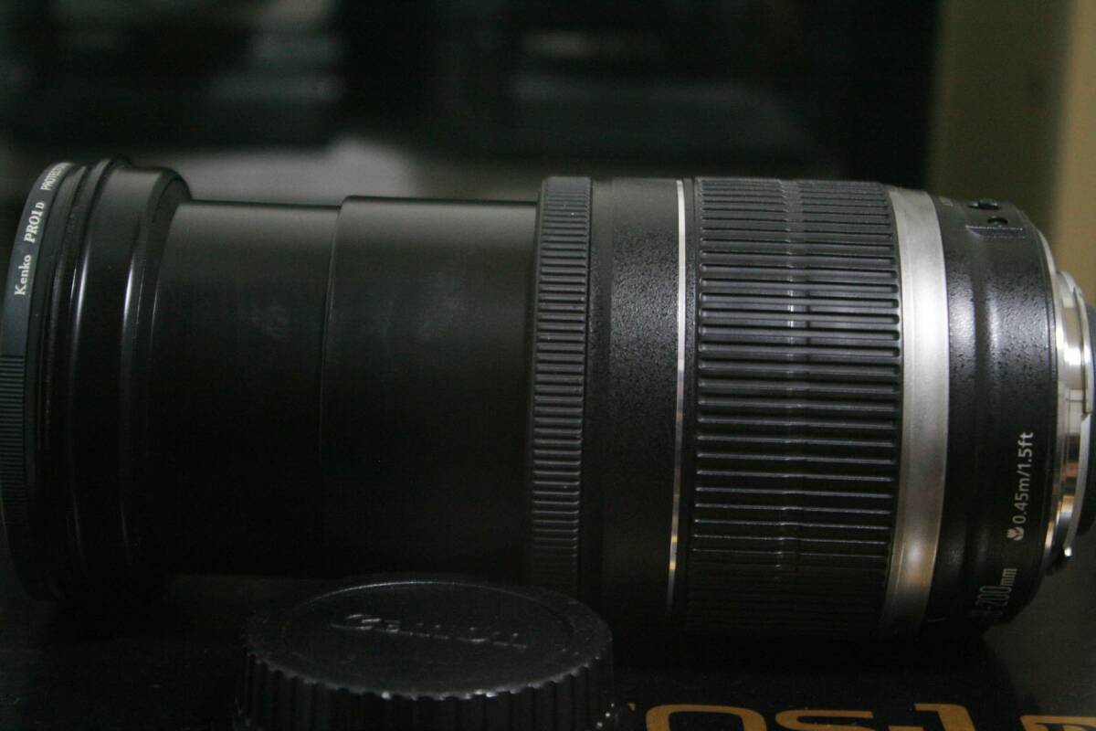 かなりキレイ Canon キャノン EF-S 18-200mm F3.5-5.6 IS 純正前後キャップ、フィルター_画像4
