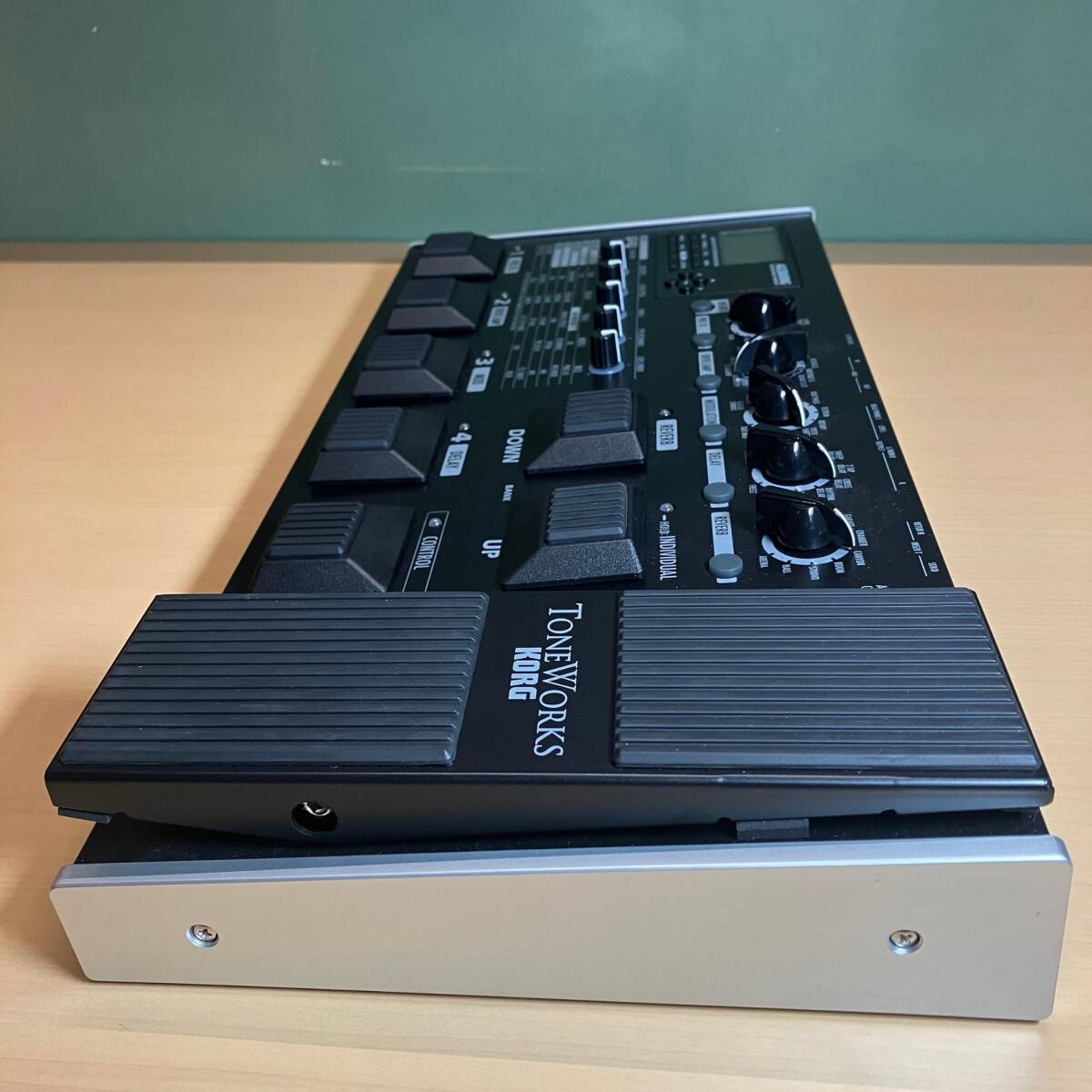 KORG コルグ モデリングマルチエフェクター Tone Works AX3000G-BKの画像3