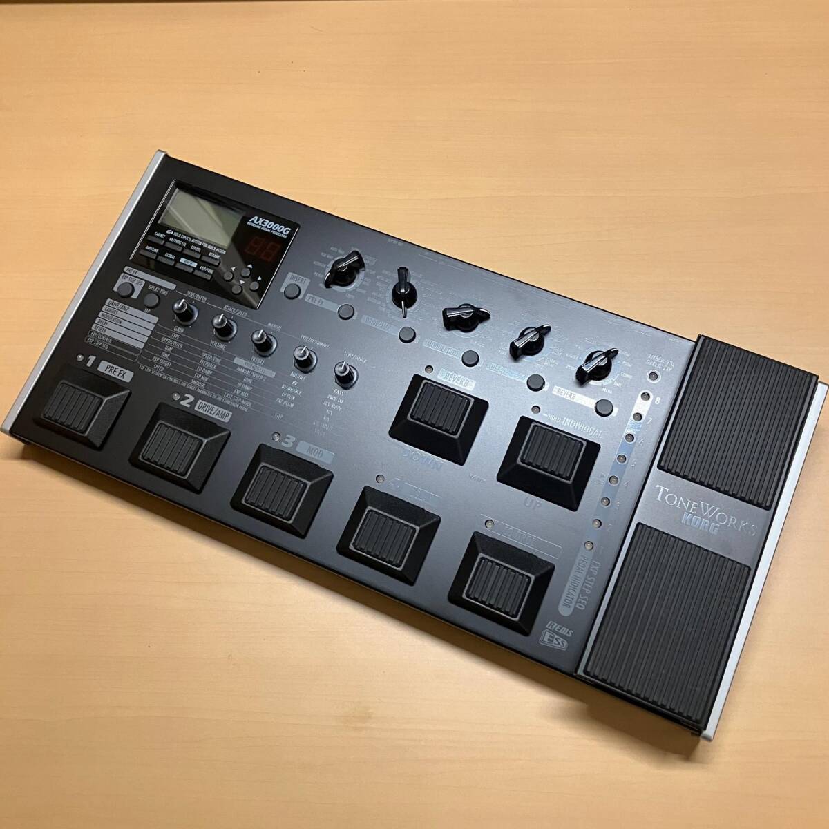 KORG コルグ モデリングマルチエフェクター Tone Works AX3000G-BKの画像1