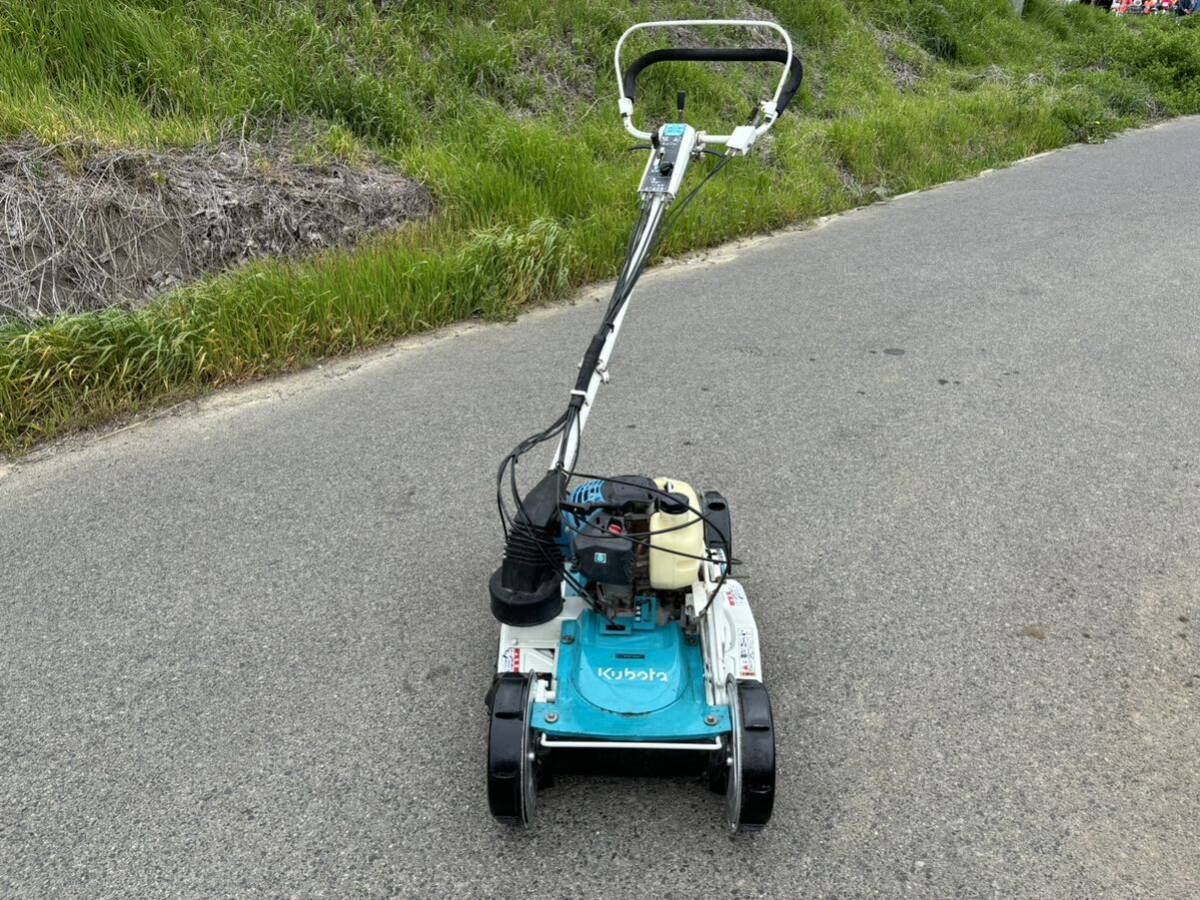  self-propelled grass mower 4 wheel drive Kubota GC-S500 slope . surface actual work goods 