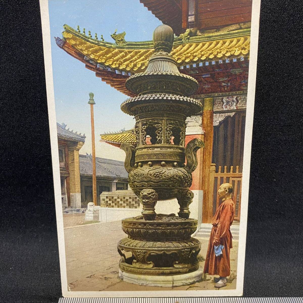 戦前 中国の絵葉書　北京雍和宮　_画像1