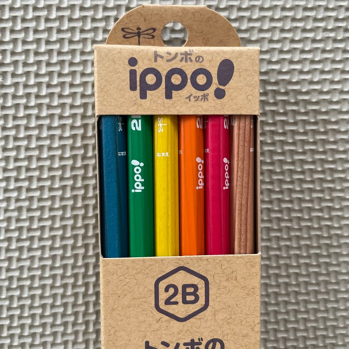 トンボのイッポ　ippo 2B 鉛筆　