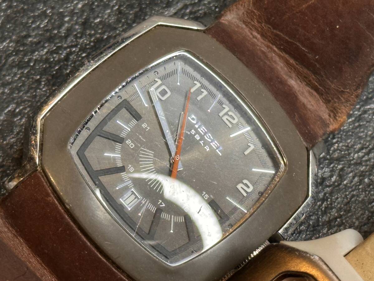 1832〇腕時計 DEISEL ディーゼル ２本セットの画像3
