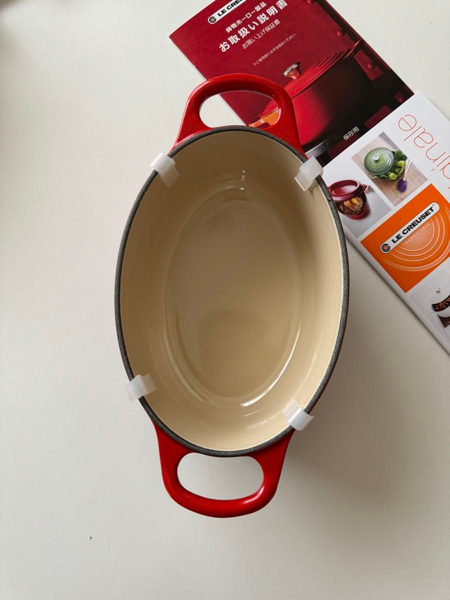 【新品】ル クルーゼ シグニチャーココット オーバル17cmチェリーレッド LE CREUSET