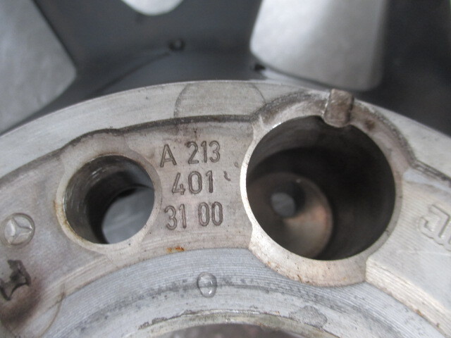 メルセデス・ベンツ　AMG　W213　E63S　純正　10J+55　20インチ　リアホイール_画像3