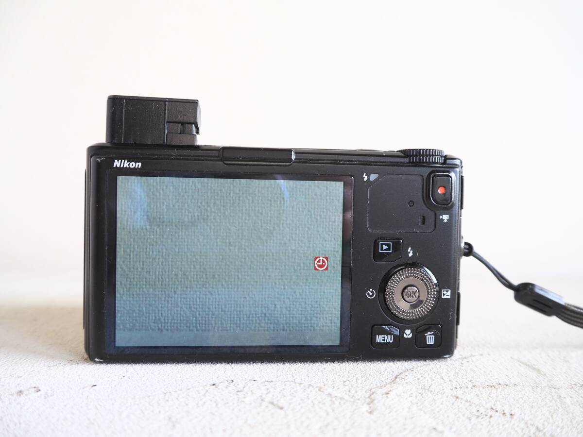 【OAN】Nikon COOLPIX S9500 ニコン コンパクトデジタルカメラ 中古品 クールピクス コンデジ 動作未確認 ジャンク品扱い 充電器付きの画像3