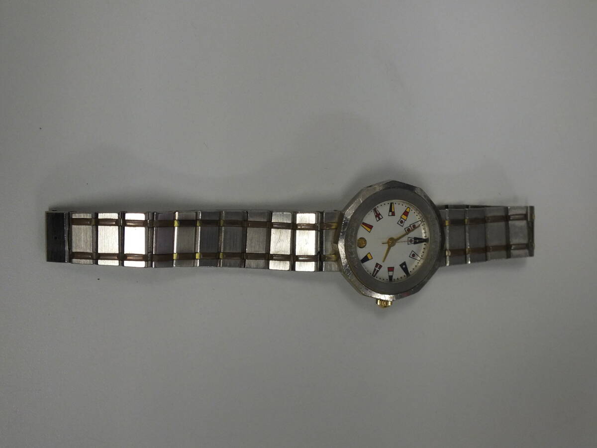 CORUM コルム Admiral's Cup アドミラルカップ 腕時計 レディース クオーツ 不動品 ジャンク品 激安1円スタートの画像6