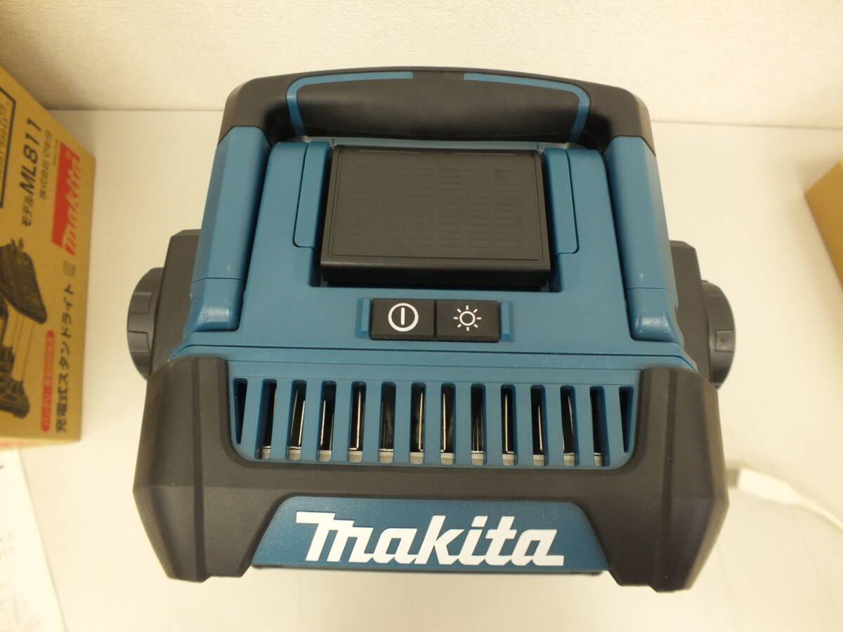 【新品 未使用】makita マキタ 充電式 スタンドライト ML811 元箱 取扱説明書 電源コード付属 激安1円スタート