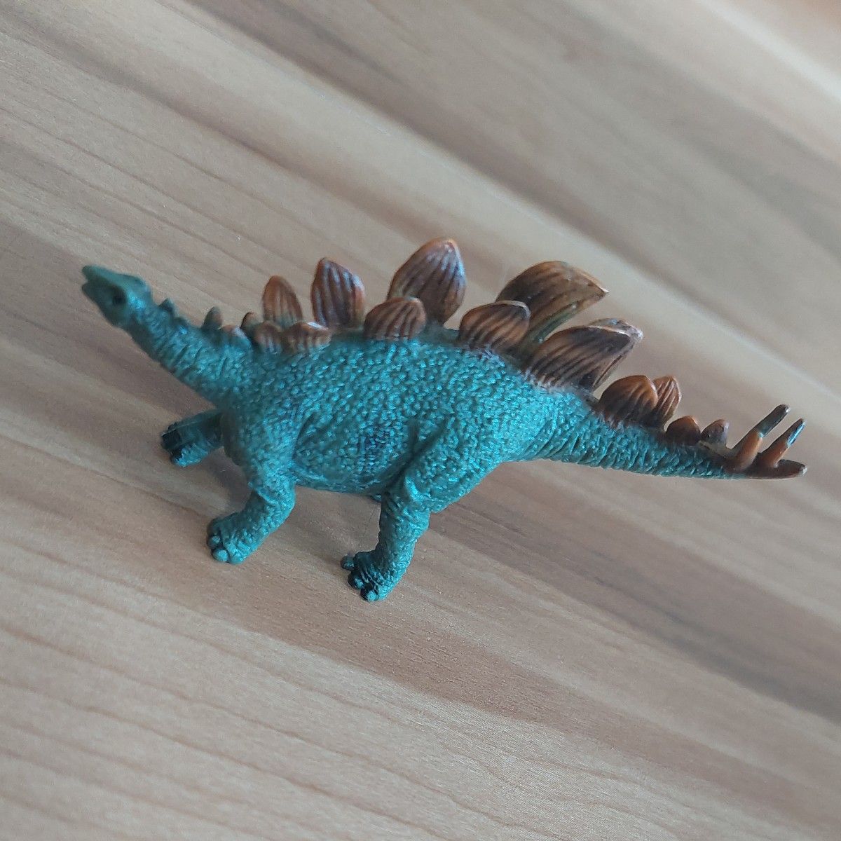 ステゴサウルス フィギュア 5cm　COLLECT A　恐竜　おもちゃ