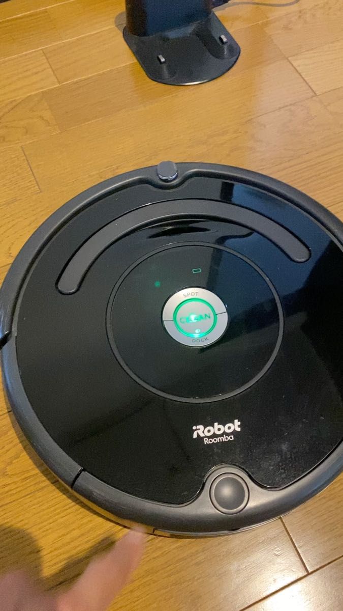【USED】清掃家電 iRobot ロボット掃除機 Roomba 627 (ブラック) [R627060]