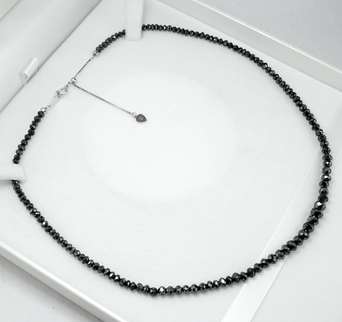 ★天然ブラックダイヤモンド ビッグサイズ 最高級 50.00ct 11.1g 43cm K18WG ネックレス ジュエリー jewelryの画像5