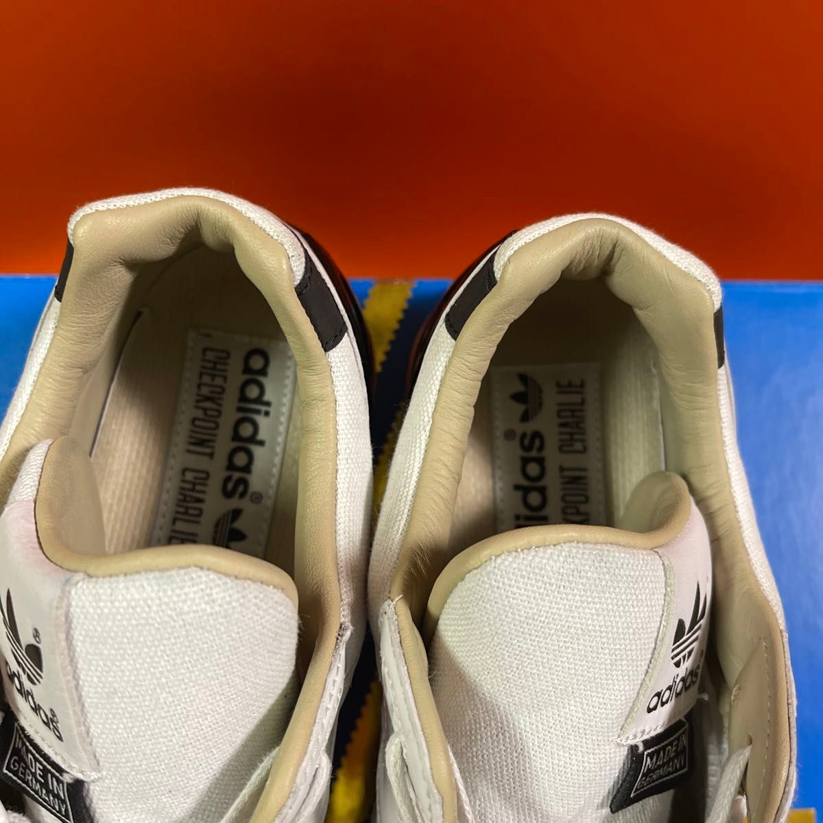 ZX8000 ドイツ製 アディダス adidas 白 箱付 26 5cm THE FALL OF ZX8000 ドイツ製 アディダス adidas 白 箱付 26 5cm THE FALL OF
