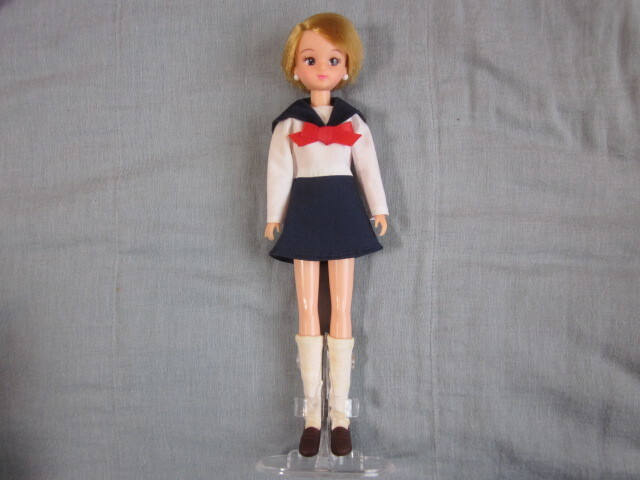 リカちゃん　リカちゃん人形　ハローマックオリジナル　中学生　LICCA　タカラ　日本製　MADE IN JAPAN　_画像4