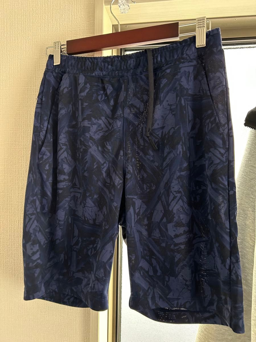 ハーフパンツ ショートパンツ パンツ 半ズボン ユニクロ 最新モデル 美品 良品 薄手