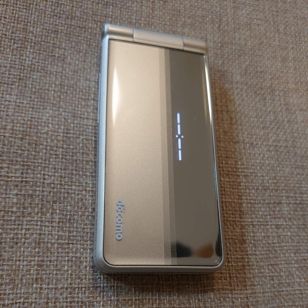 キズ無美品 P-01F docomo の画像4