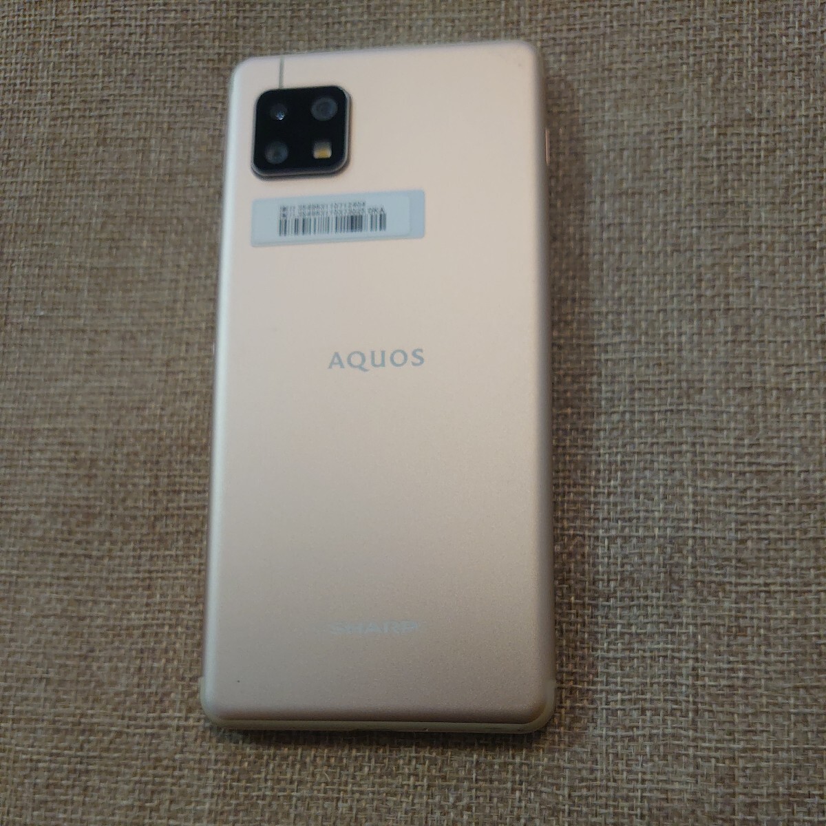 キズ無美品 SH-M15 AQUOS sense4 の画像1